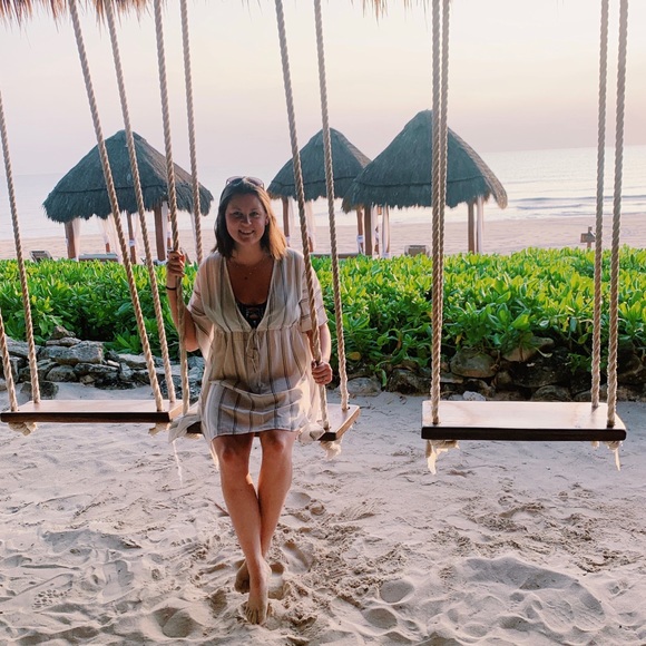 Meet your Posher, Annie - Picture 3 of 6